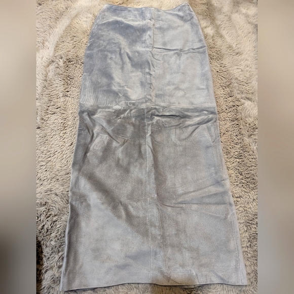 Danier Dresses & Skirts - Danier Leather Grey Suede Midi Skirt